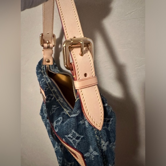 Louis Vuitton BRAND NEW Vintage Monogram Denim Baggy PM Circa 2005 - Picture 9 of 13